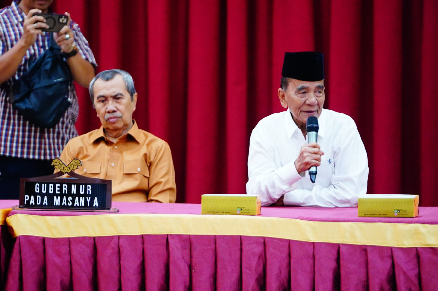 Ada Apa? Gubri Abdul Wahid Kumpulkan Forkopimda dan Mantan Gubernur, Ini Penjelasannya