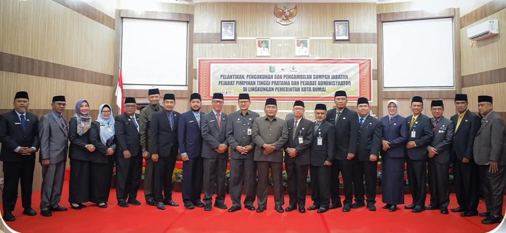 Wawako Dumai Lantik 21 Pejabat Eselon II, Tekankan Inovasi dan Disiplin dalam Bekerja