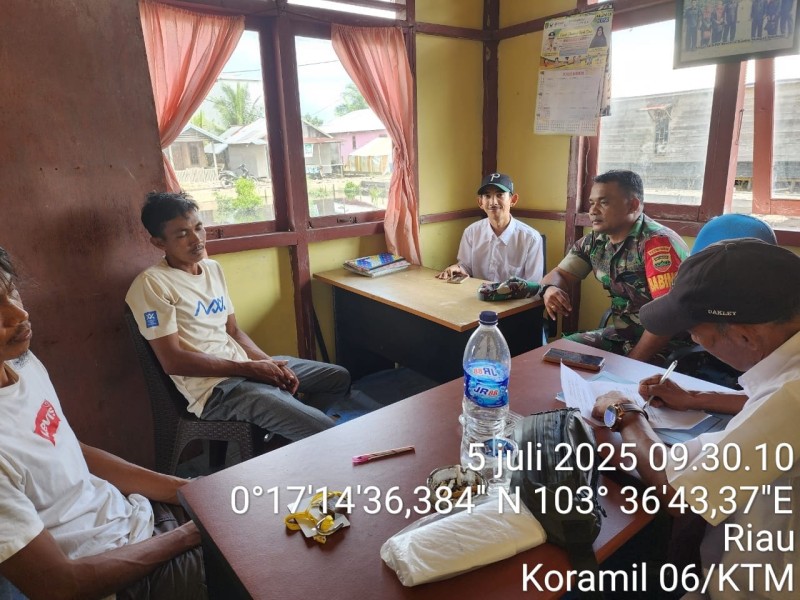 Pererat Silaturahmi, Babinsa Koramil 06/Kateman Komsos dengan Warga Binaan