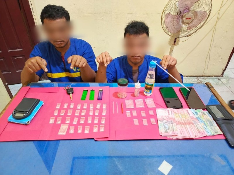 Digerebek Dini Hari, Polsek Lubuk Dalam Tangkap Dua Pengedar Shabu Siap Edar