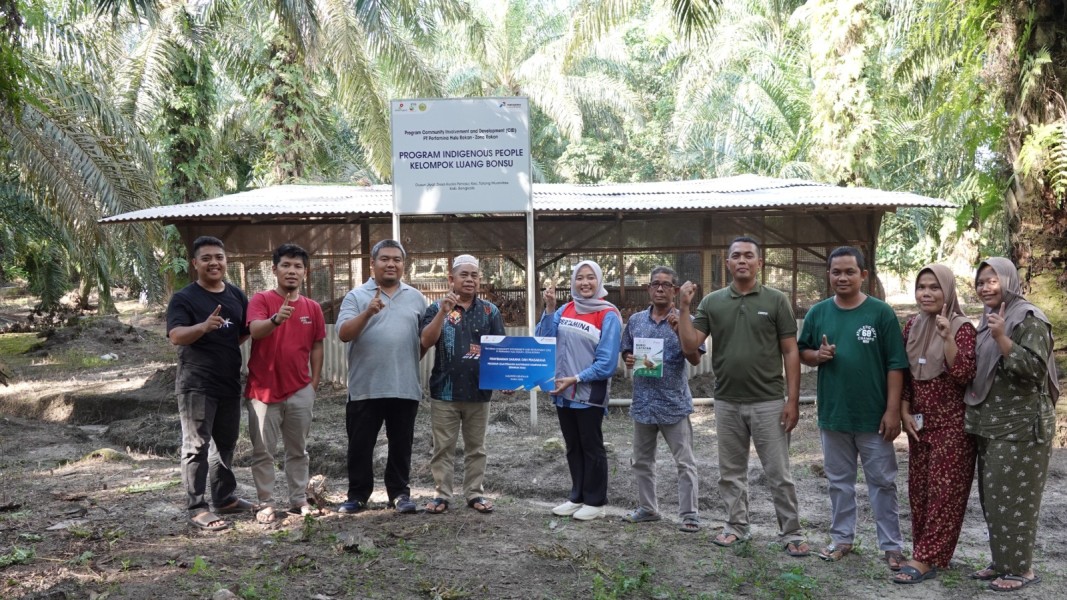 Semangat Gotong Royong Kelompok Luang Bonsu: Hadirkan Harapan Baru dari Ternak Bebek Petelur