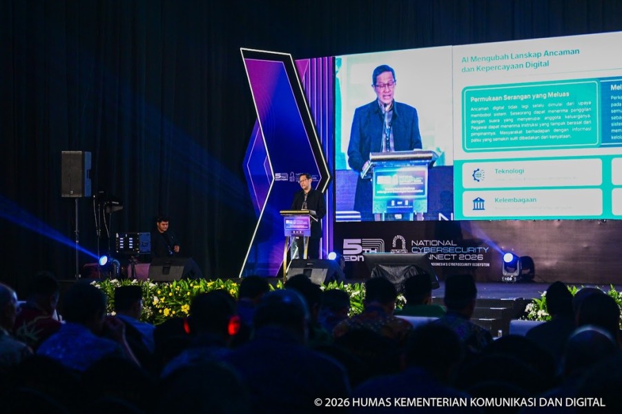 Kemkomdigi Ingatkan Ancaman AI, Penipuan Kini Bisa Meniru Suara dan Identitas
