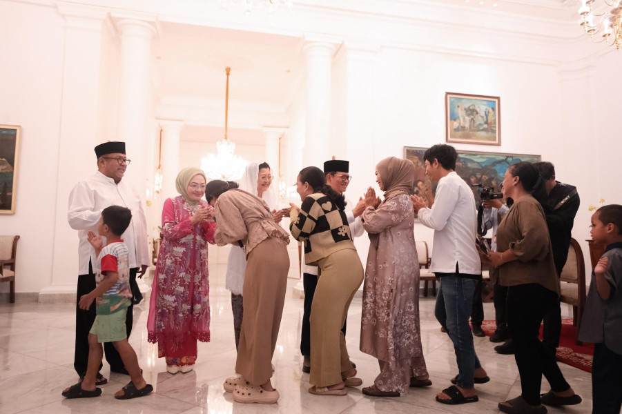 Open House Balai Kota Jadi Momen Warga Bertemu Pramono dan Rano