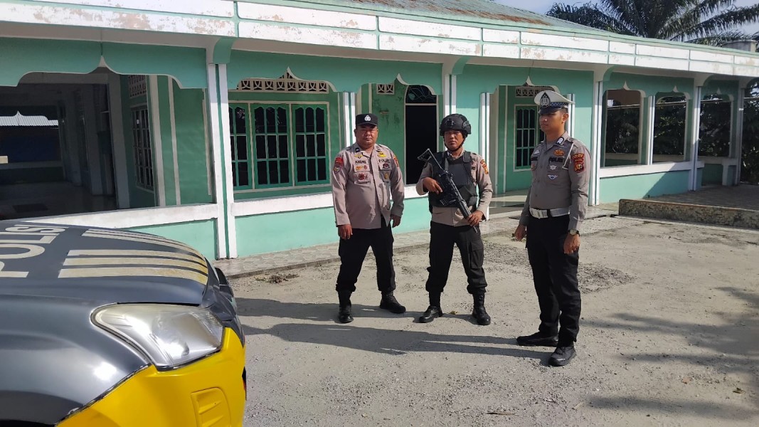 Peringati Tahun Baru Islam 1 Muharam 1448 Hijriah, Polsek Minas Gelar Patroli Blue Light di Rumah Ibadah dan Pusat Keramaian