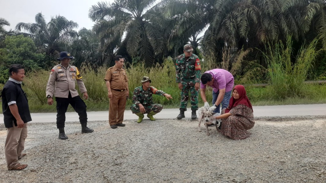 Vaksinasi Rabies di Minas Timur Dapat Respons Positif Warga, Penghulu Ingatkan Pentingnya Kewaspadaan