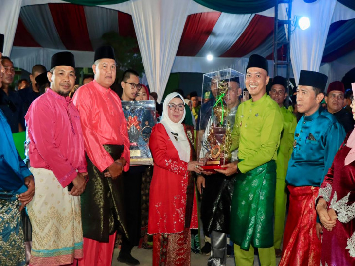 Kecamatan Kampar Raih Juara Umum MTQ ke-54 Tahun 2025