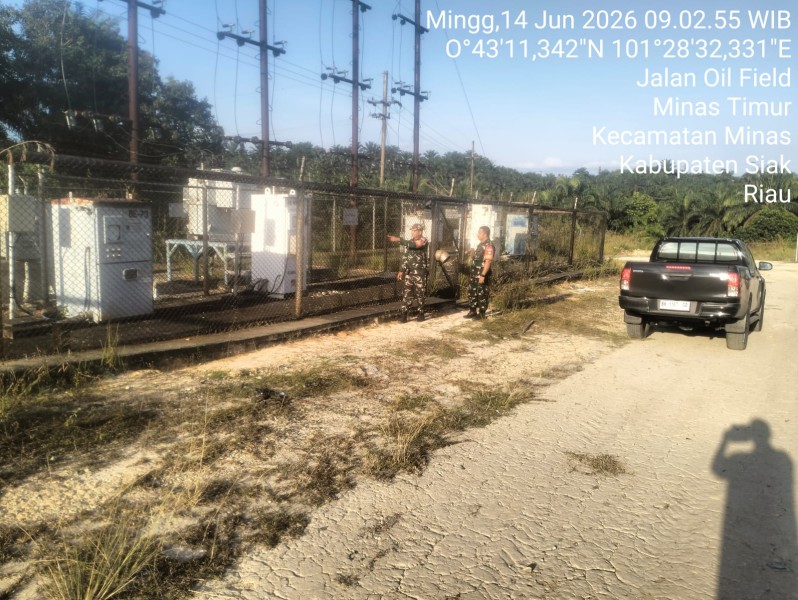 Babinsa Koramil 03/Minas Laksanakan Patroli Penguatan Binter SKK Migas PT PHR di Wilayah Minas Field