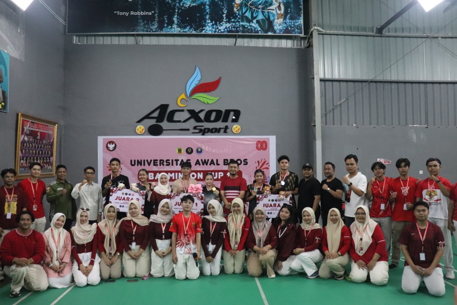 Pembukaan Badminton Cup I Universitas Awal Bros (UAB)