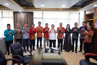 Plt Gubri Harap Perayaan Imlek Ciptakan Kerukunan Untuk Kemajuan Riau