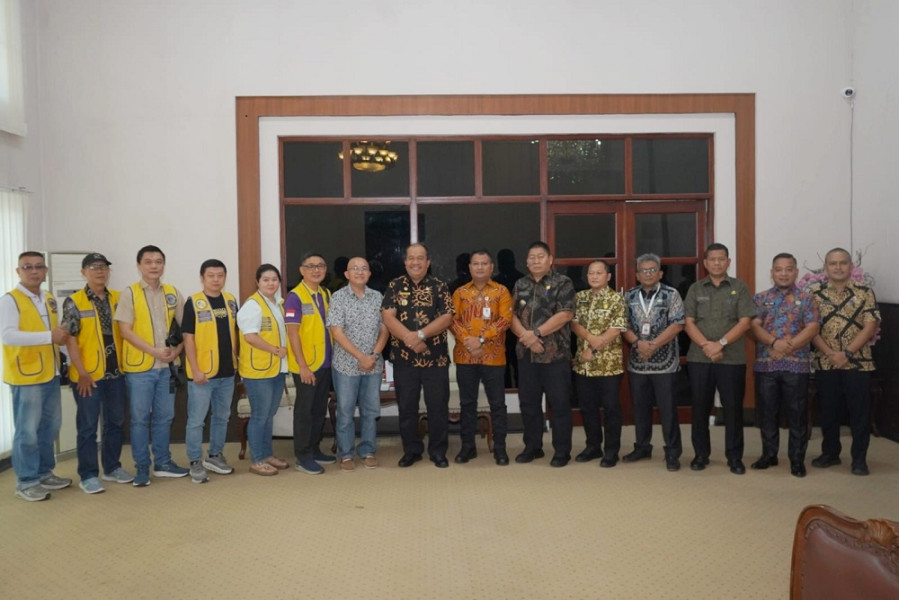 Bupati Asahan Terima Audiensi Lions Club Indonesia Medan Chakra Bahas Operasi Katarak Gratis
