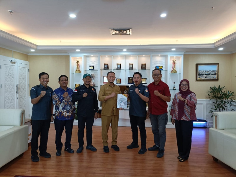 Sukses Dukung Pilwako, Pemko Pekanbaru Terima Penghargaan dari Bawaslu