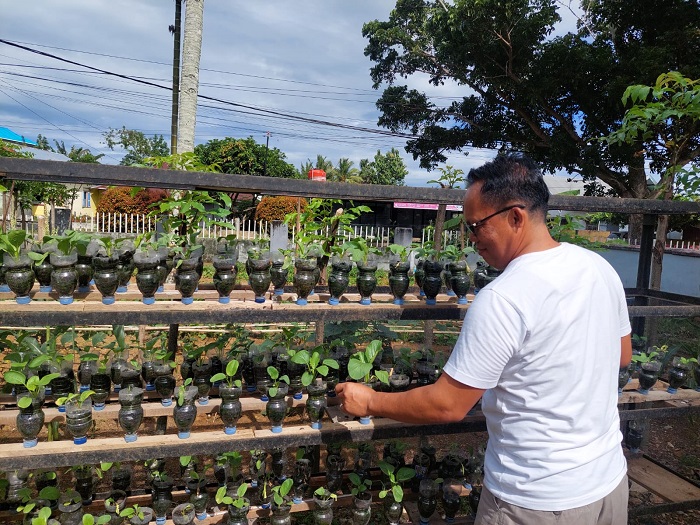 Rutan Manna Olah Lahan Ketahanan Pangan dan Media Hidroponik Botol Bekas