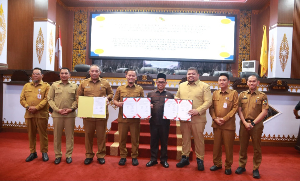 Rapat Hingga Dini Hari, Akhirnya KUA-PPAS APBD Pekanbaru 2026 Disepakati Rp 3,049 Triliun