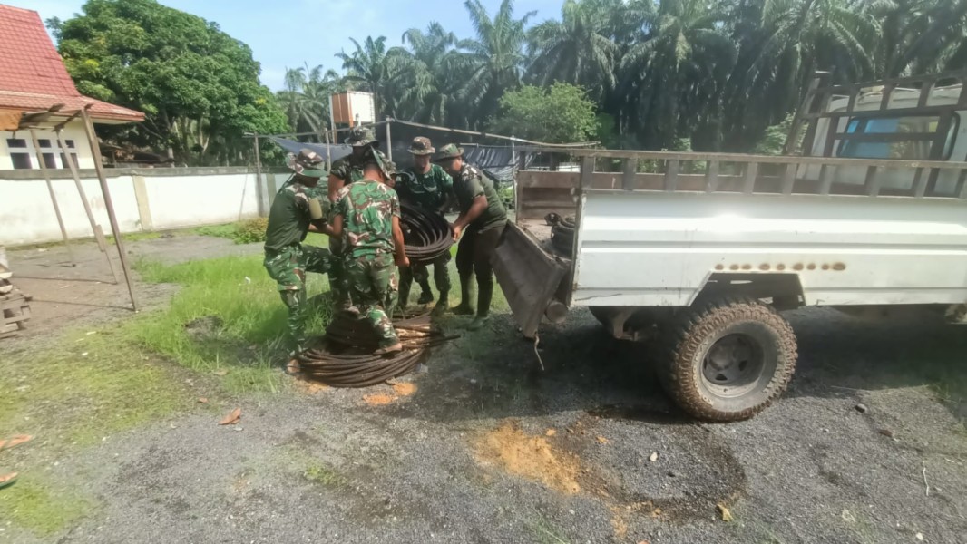 Pembangunan Jembatan Gantung Garuda Terus Berlanjut, Kodim Dumai Kerahkan Personel