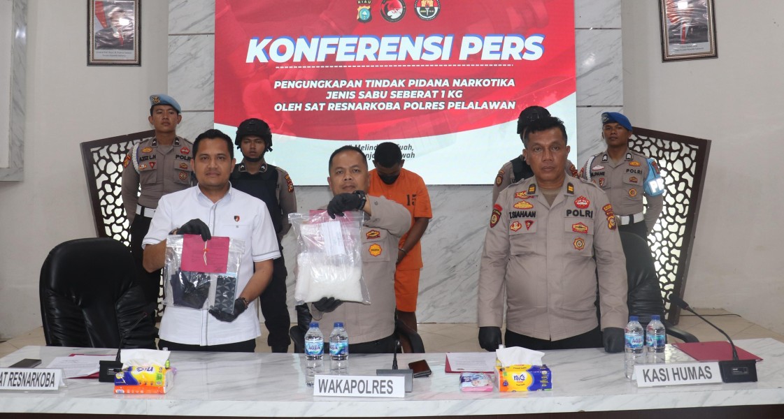 Nekat Bawa 1 Kg Sabu, BHL Asal Pekanbaru Diciduk di Pelalawan, Dijanjikan Upah Rp10 Juta