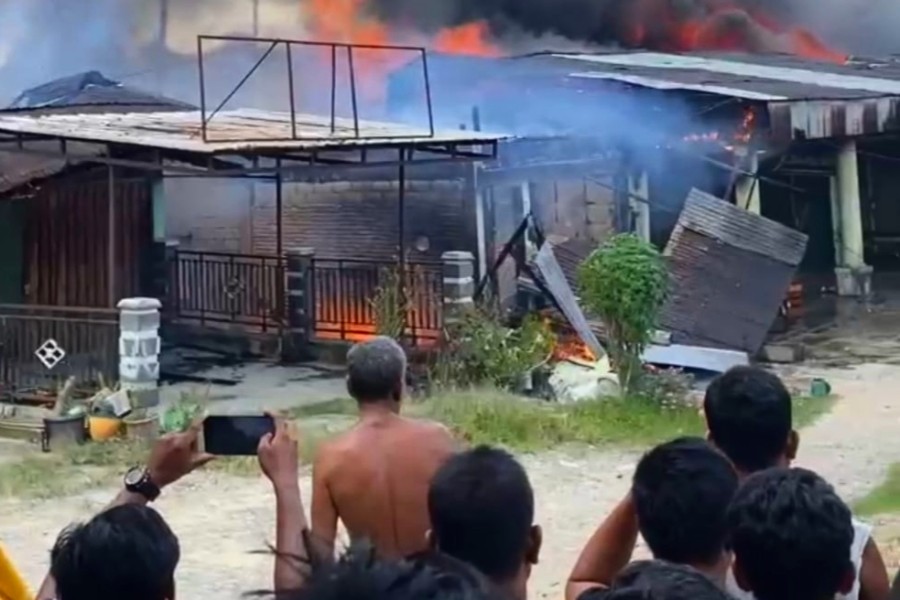 Belasan Ruko di Pasar Kuok Kampar Ludes Terbakar, Diduga Akibat Korsleting Listrik