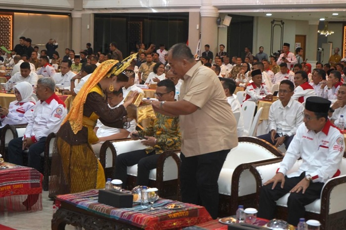 Pengukuhan Abpednas Sumut, Bobby Nasution Dorong Desa Berinovasi Lewat Skema Kompetisi