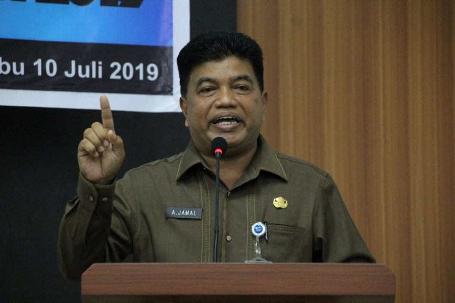 Sekolah di Pekanbaru Dilarang Terlibat Pengadaan Baju Seragam