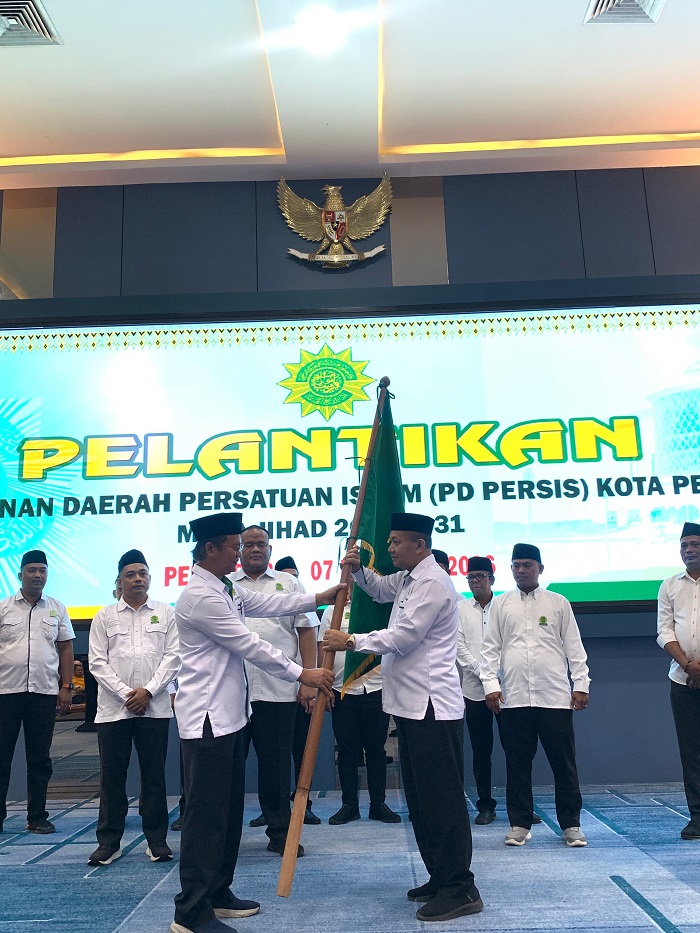 Asep Ajidin Resmi Pimpin PD PERSIS Pekanbaru, Wamendikdasmen Dorong Sinergi Pendidikan