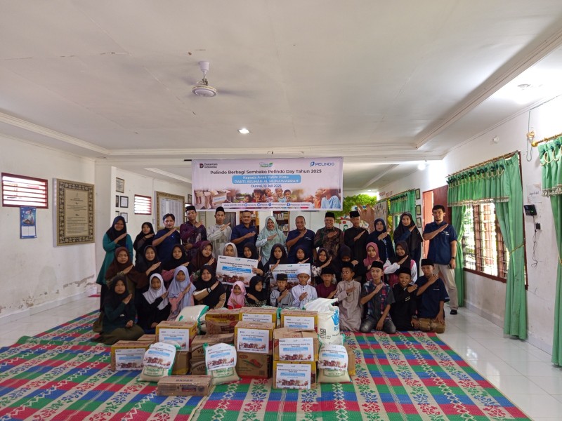 Sambut Pelindo Day ke-4, Pelindo Dumai Serahkan Bantuan Sembako Ke Panti Asuhan Al Munawwarah