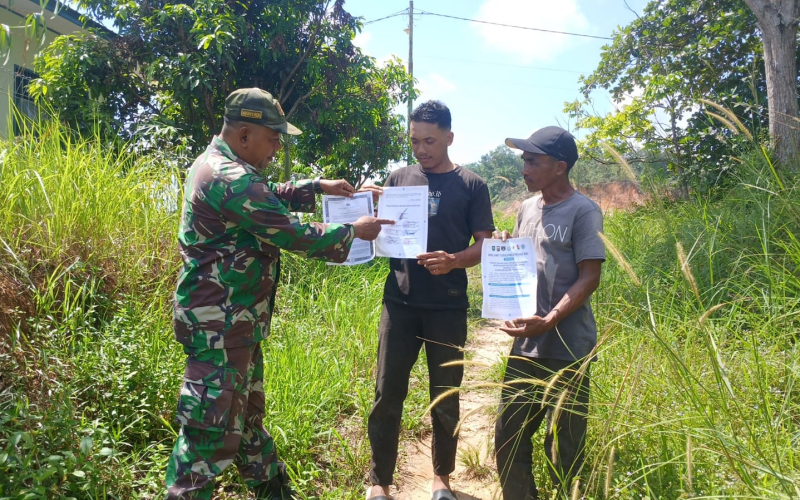 Babinsa Pelintung Gencarkan Patroli Karhutla, Pastikan Wilayah Bebas Titik Api