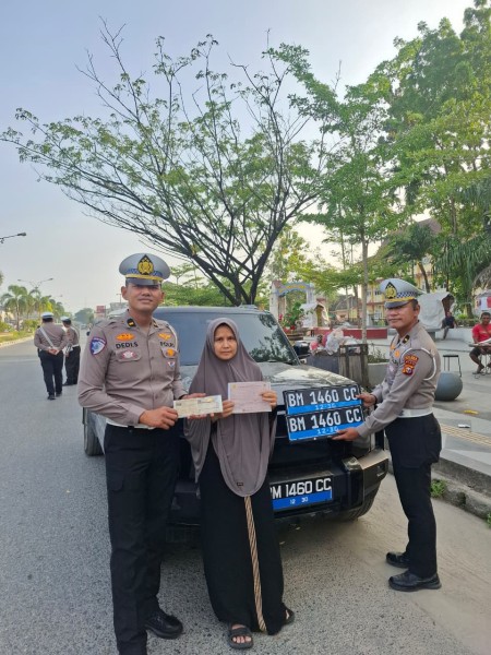 Tertibkan Plat Nomor, Satlantas Pelalawan Gelar Penindakan TNKB di Pangkalan Kerinci