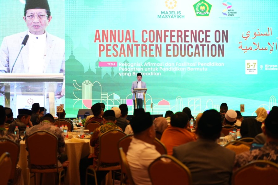 Menag Harap Pesantren Jadi “The New Baitul Hikmah”, Lahirkan Ilmuwan Hebat