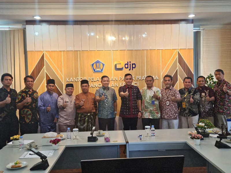 Pelalawan Gelar FGD Pengelolaan DBH dan PKS Tripartit, Wabup Tekankan Optimalisasi PAD 2026