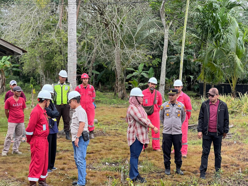 DLH Meranti & PT. ITA Tinjau Kebocoran Pipa Minyak Bagan Melibur, Perusahaan Wajib Uji Air dan Tanah Warga