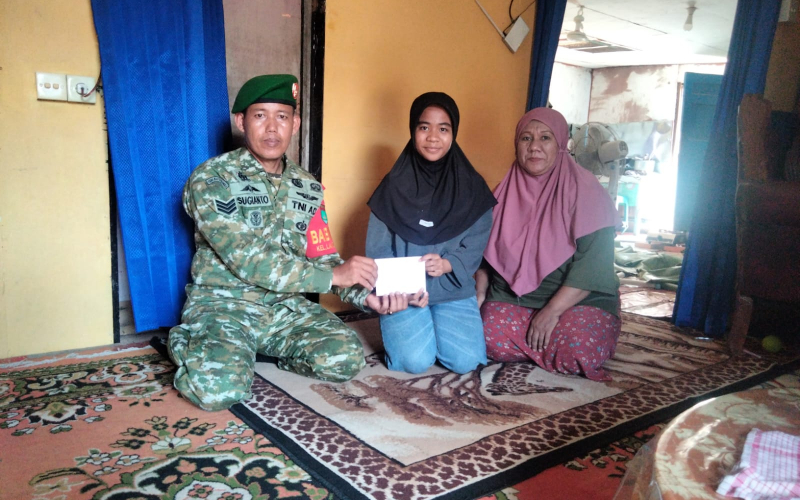 Kodim 0320/Dumai Salurkan Santunan untuk Anak Yatim dan Piatu di Kelurahan Laksamana