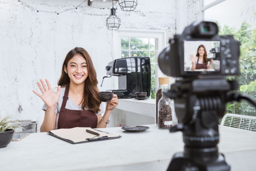 Apa Itu Influencer Marketing? Cara Kerja dan Strateginya
