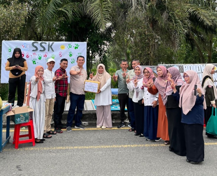 Sanggar Sastra Tabir Dukung Kegiatan Perpustakaan Keliling MAN 1 Kepulauan Meranti