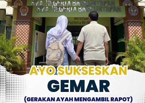 BKKBN Luncurkan Gerakan Ayah Mengambil Rapor Ke Sekolah