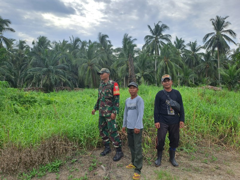 Patroli Karhutla, Koptu Deri Perdana Imbau  Warga Tidak Membuka Lahan dengan Cara Membakar