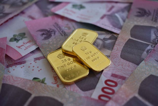 Jangan Salah Beli! Ini Tips Memilih Emas Investasi untuk Pemula