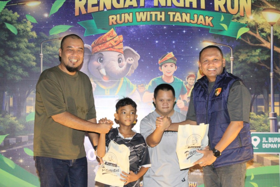 Kapolres Dan Bupati Inhu Buka Dan Lepas Secara Simbolis Rengan Night Run, Sosialisasi Tanjak Dan Anti Balap Liar