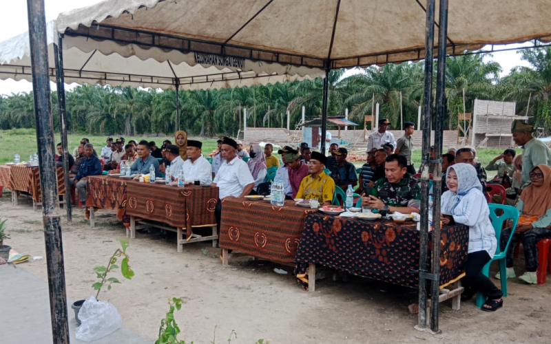 Kodim Dumai Hadiri Kunjungan Wakil Walikota dan Ketua DPRD di SMA Negeri 4 Kelas Jauh Sungai Geniot