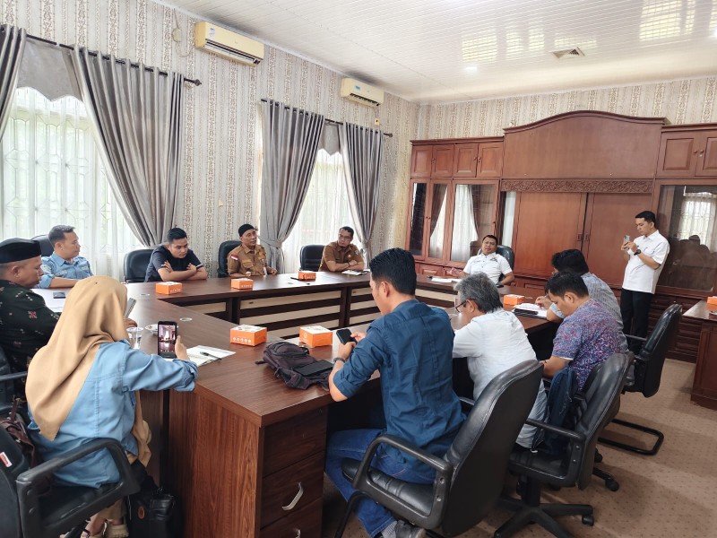 DPRD Pelalawan Mediasi PT PKS dan Warga, CSR hingga Tapal Batas Jadi Sorotan