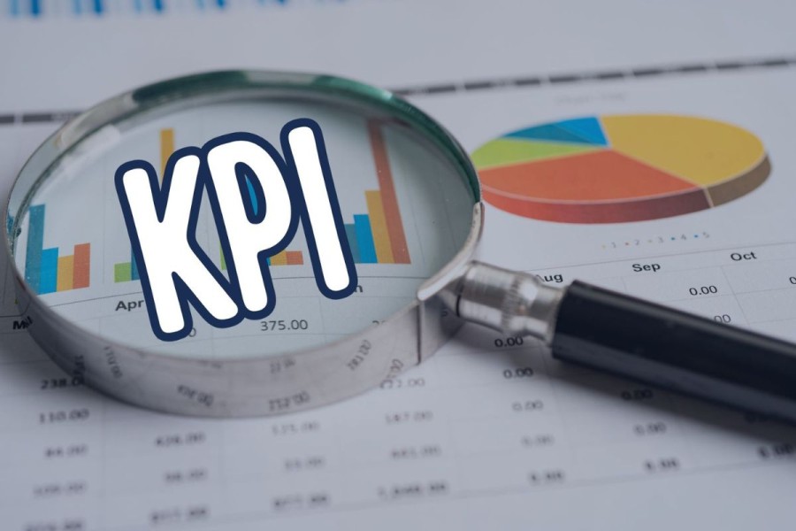 Perbedaan KPI dan OKR: Mana yang Paling Tepat untuk Bisnis?