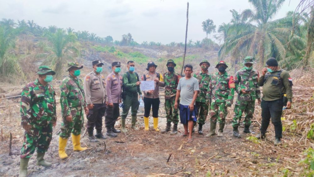 Tim Gabungan Polhut, TNI-Polri Tangkap Pelaku Karhutla di Rohul
