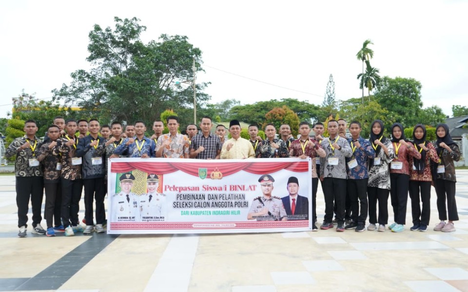 Bupati Inhil Lepas 25 Siswa Binaan Seleksi Calon Anggota Polri