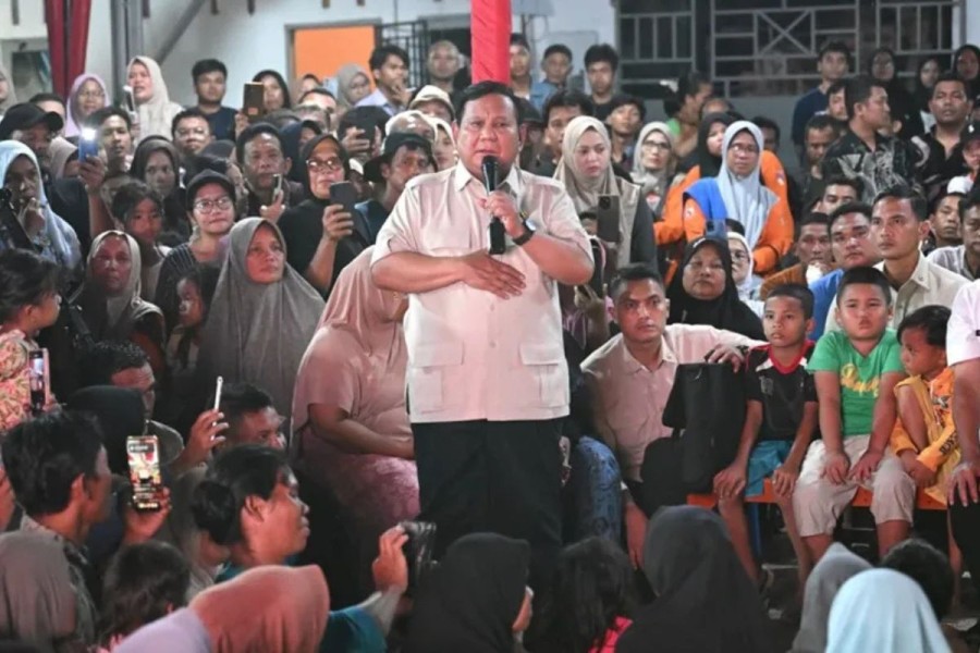 Rayakan Malam Pergantian Tahun di Posko Tapsel, Prabowo Ucapkan Selamat Tahun Baru 2026