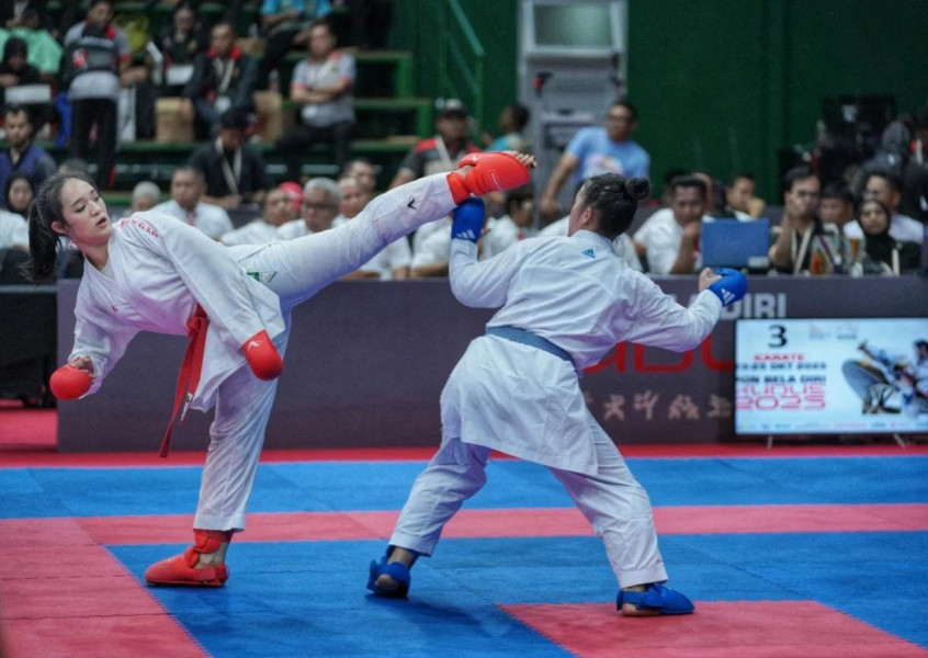 Personel Polda Riau Bripda Jessica Tety Debora Raih Perak Karate PON 2025 Kudus