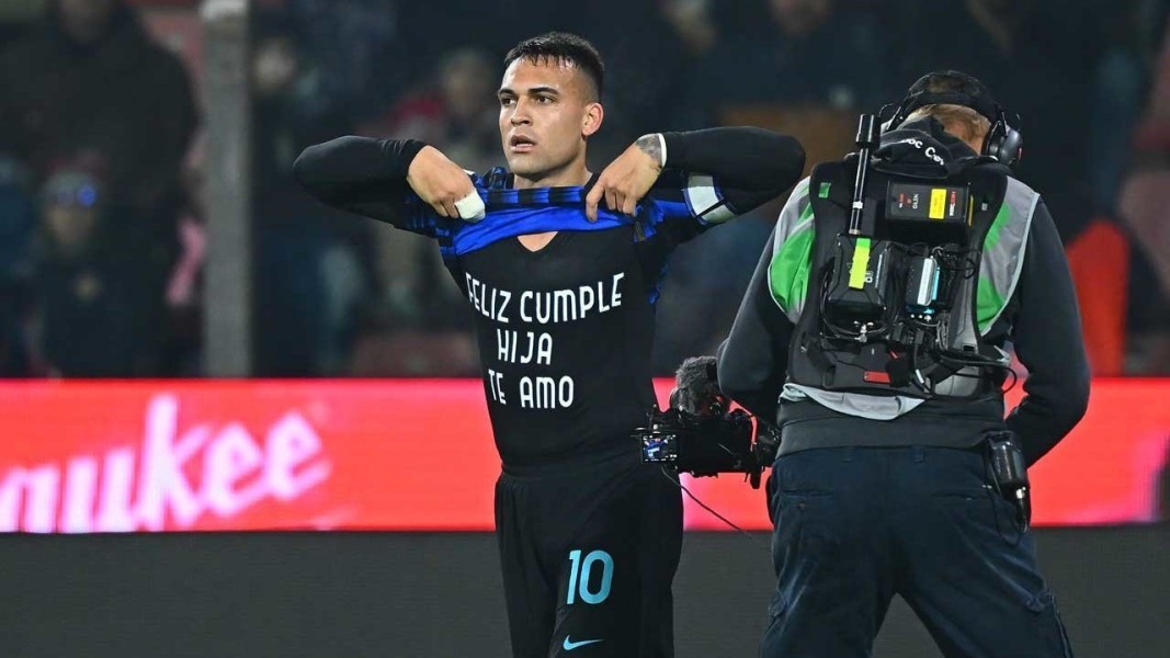 Inter Milan Tundukkan Cremonese 2-0, Insiden Flare Warnai Kemenangan Nerazzurri di Giovanni Zini