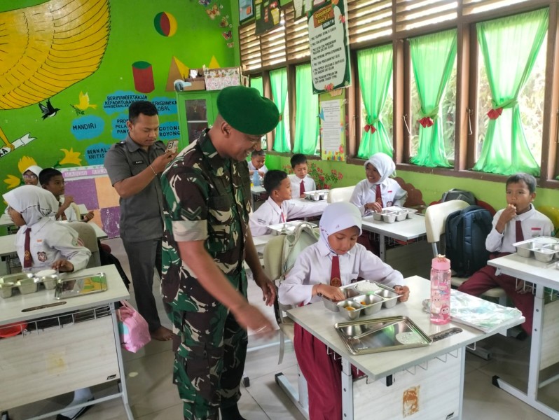 Serda Heppy Setiawan Hadiri Peresmian SPPG dan Penyerahan Makanan Bergizi di Minas