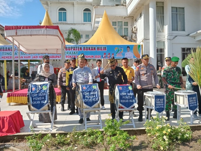 25 Sekolah Ikuti Lomba Drum Band Sempena Hari Jadi Rohil ke-26