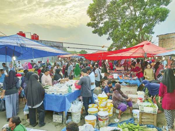 Wako Pekanbaru akan Atur Keberadaan Pasar Kaget Lewat Regulasi Baru