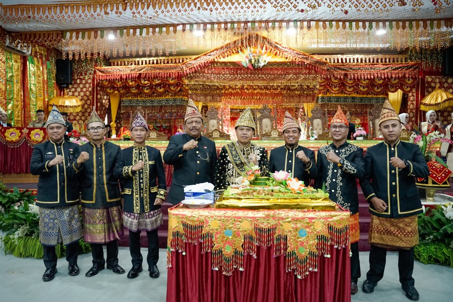 HUT Lebong ke-22, Kado Istimewa Helmi-Mian