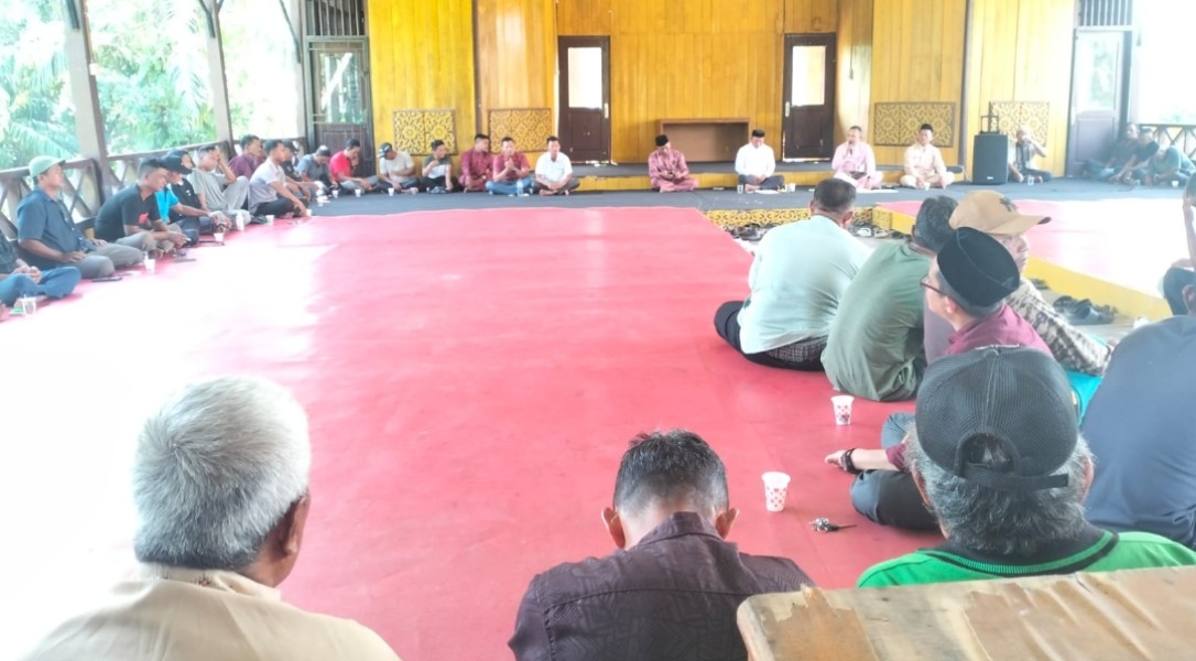 Mayoritas Masyarakat Pelalawan Satu Suara: Pemerintah Ambil Alih Perundingan Tanaman Kehidupan