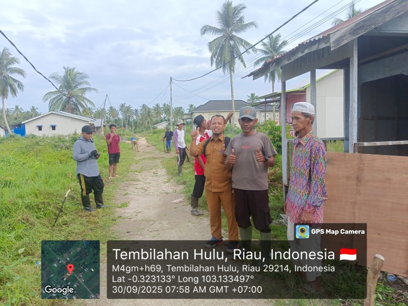 Instruksi Bupati Disambut Antusias, Warga RT 08 RW 03 Gelar Gotong Royong